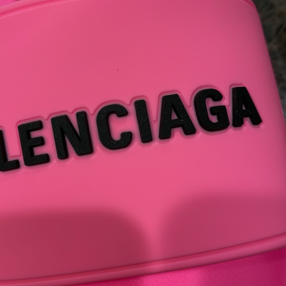 Balenciaga rubber pvc pool slides neon pink logo flats sandals sz 42 - Picture 3 of 10